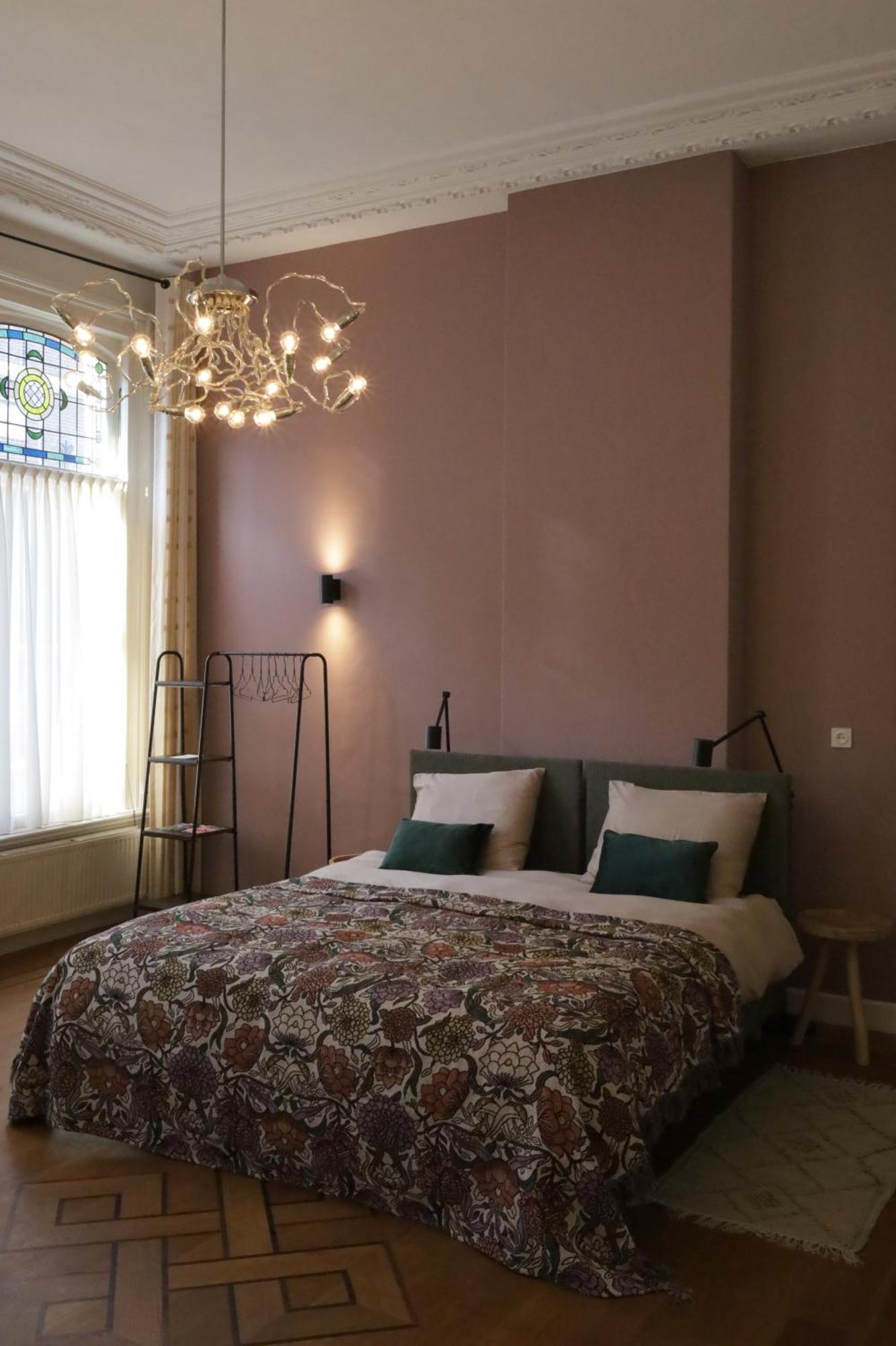 Bij Joseph Bed & Breakfast Ден Бош Екстериор снимка